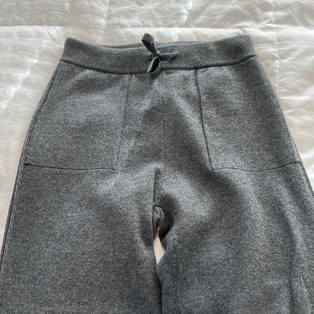 Louis Vuitton joggers cashmere large